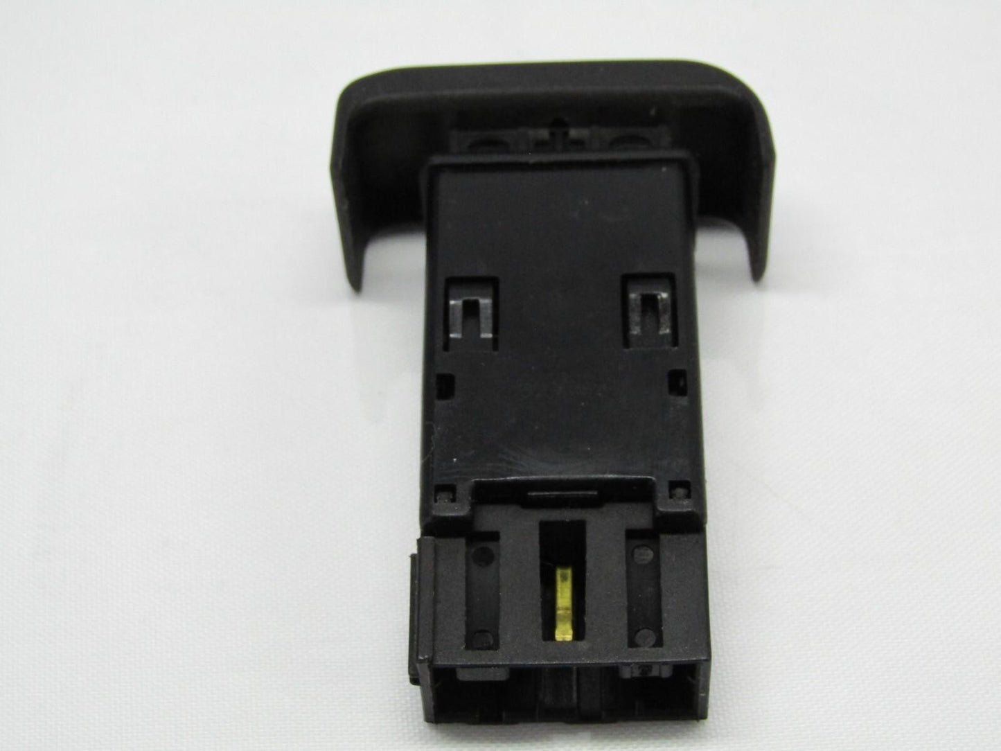 2003-2004 Land Rover Discovery 2 Rear Window Wiper Button OEM