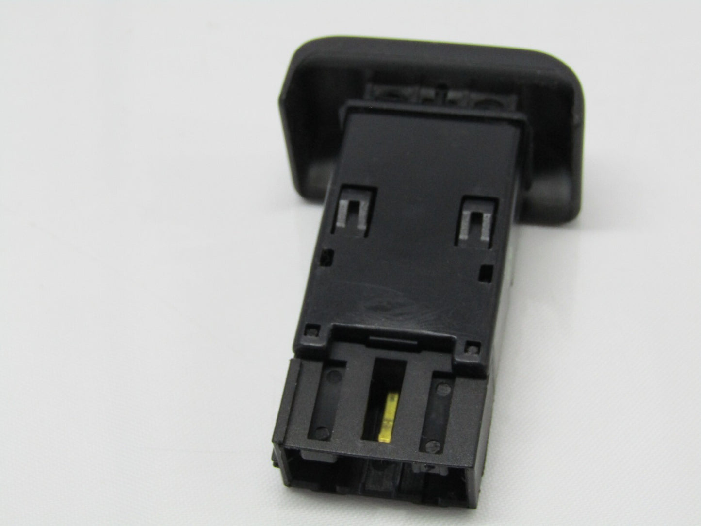 2003-2004 Land Rover Discovery 2 Rear Wiper Fluid Switch OEM