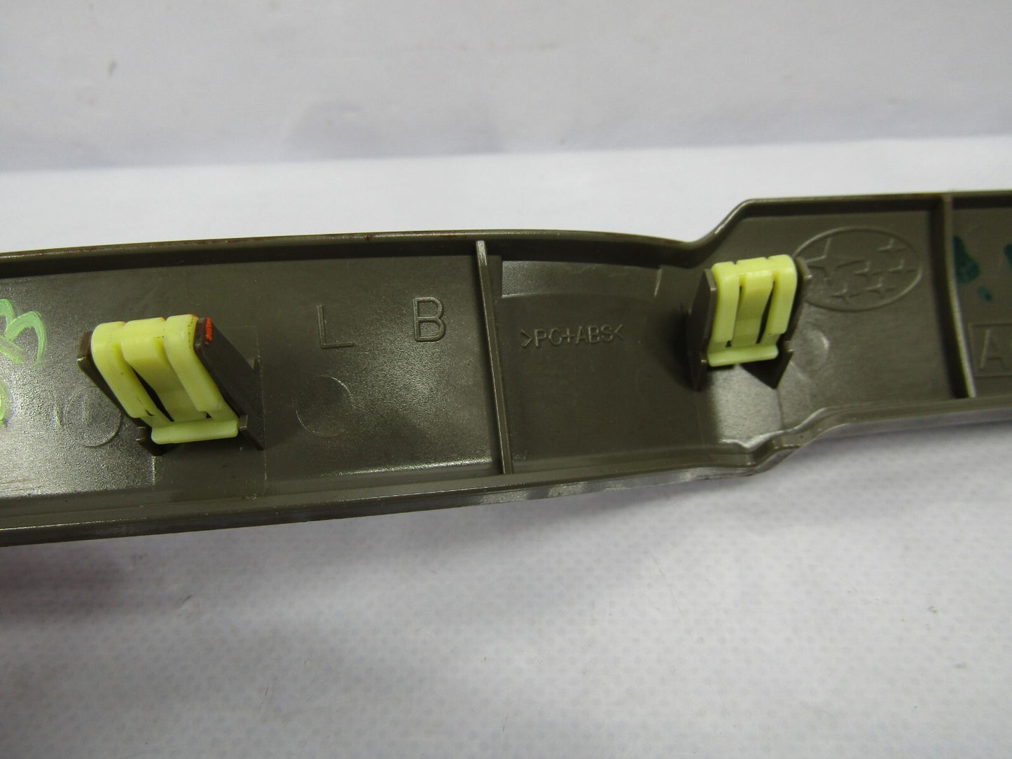 2008-2009 Subaru Outback L.L. Bean Dash Wood Grain Trim OEM