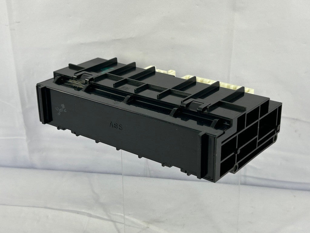 Lexus LX470 1999-2002 Air Condition Amplifier Module 88650-60570 OEM Used