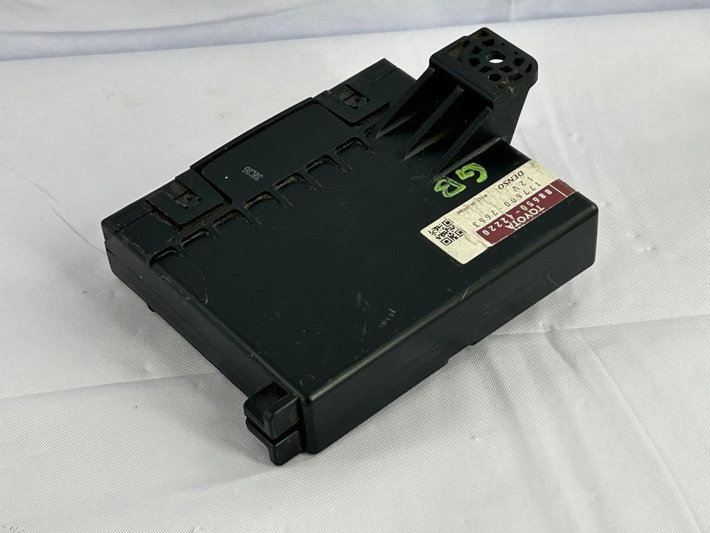 2006-2009 Toyota RAV4 AC Amplifier Climate Control Computer Module 88650-42220