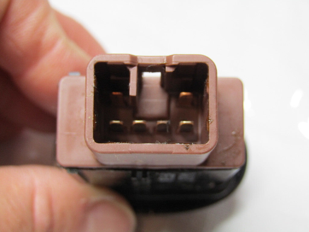 2001-2007 Toyota Sequoia 2000-2006 Tundra Right Heated Seat Switch OEM