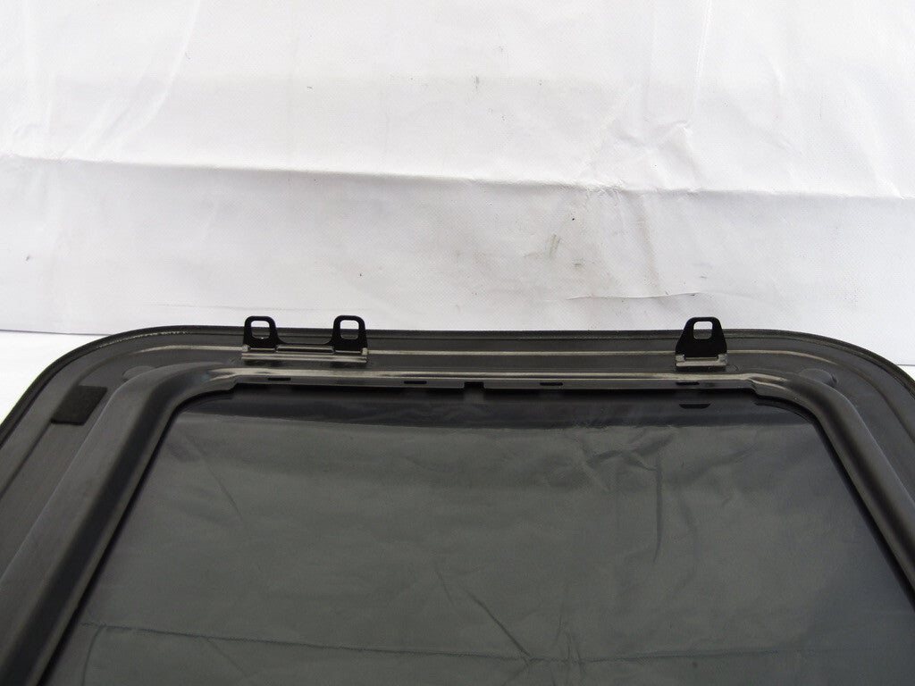 2005-2009 Hyundai Tucson Sunroof Roof Glass Window 816102E000 OEM