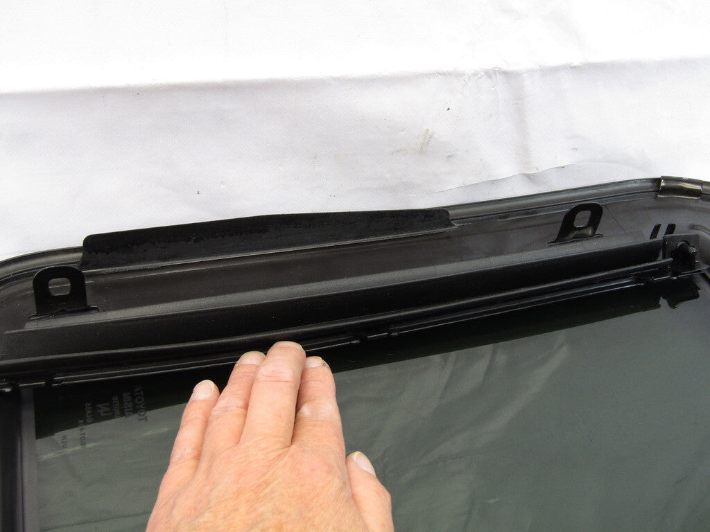 2007-2011 Toyota Camry Sunroof Glass Factory Used OEM