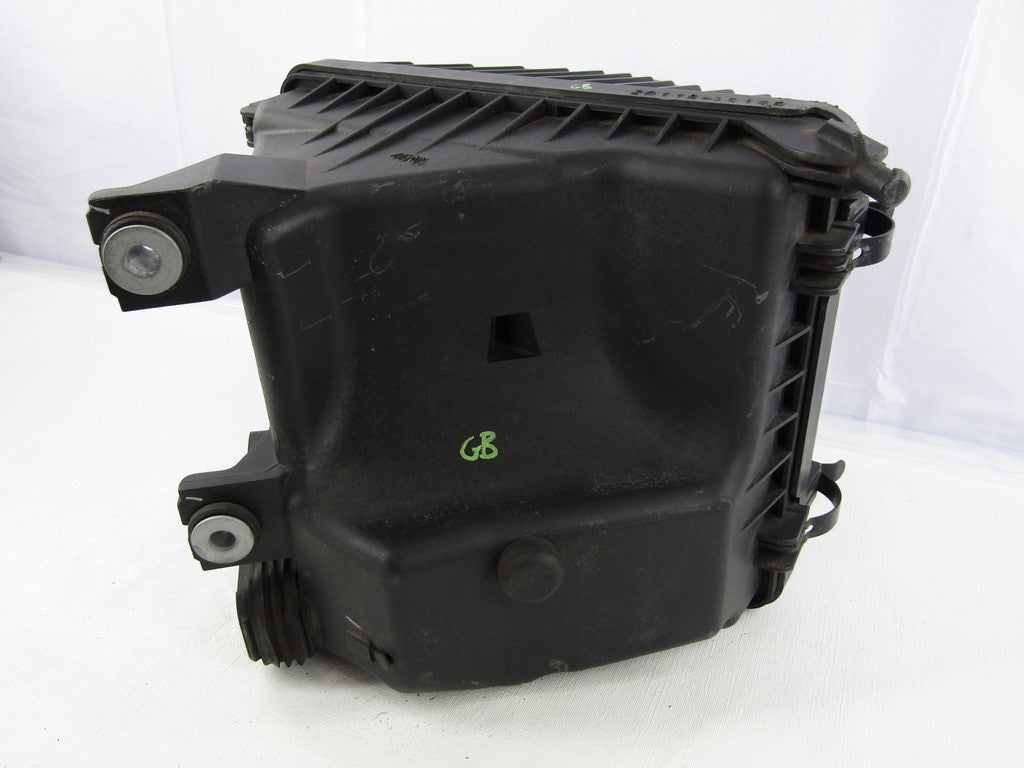 2011-2014 Hyundai Sonata Air Filter and Housing Assembly OEM