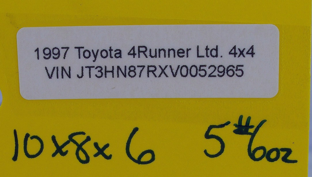 1996-2002 Toyota 4Runner 3.4L Throttle Body Throttle Valve 22270-62050 OEM