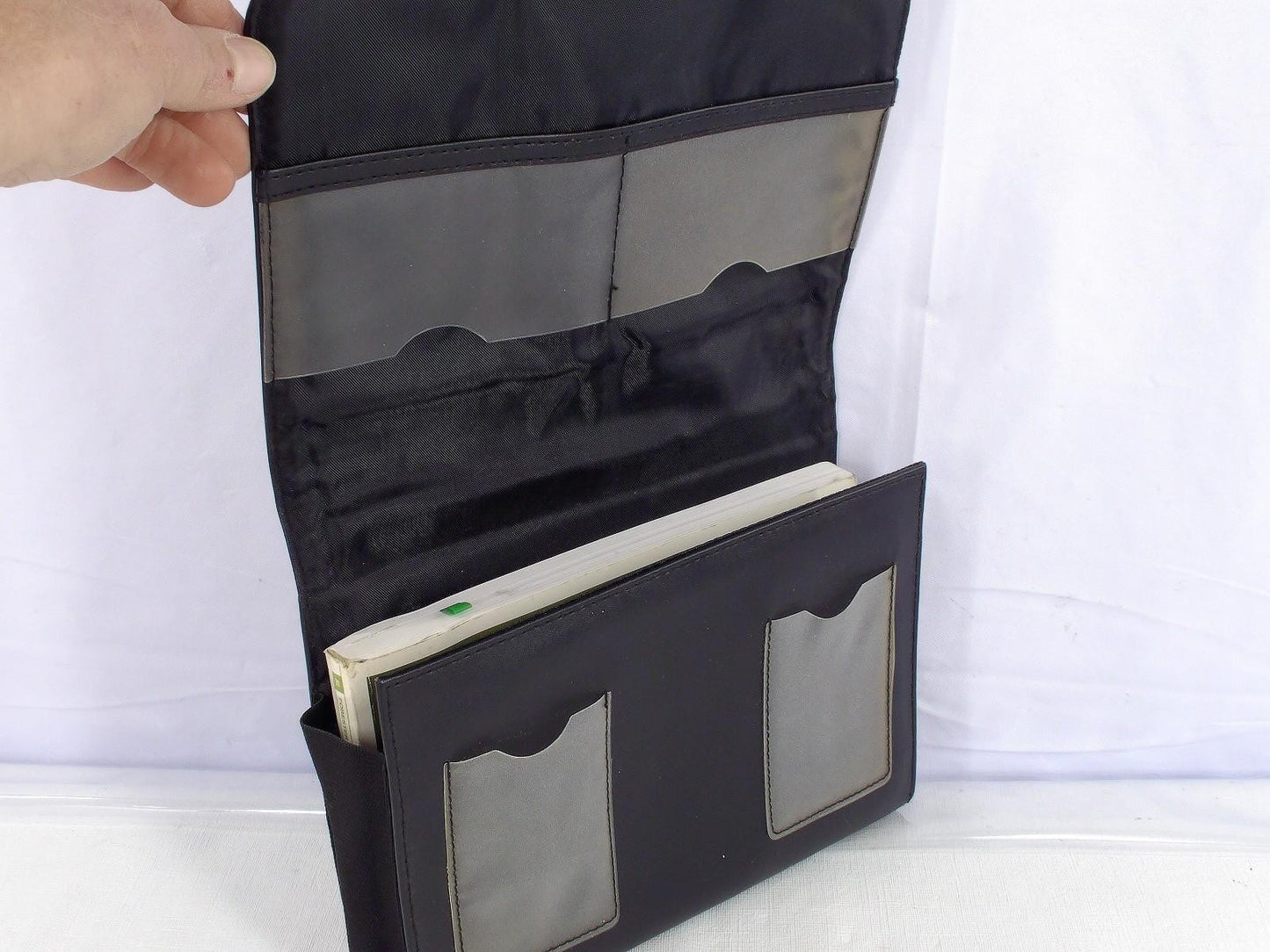 2009 Subaru Forester Owner's Manual Book with Case OEM
