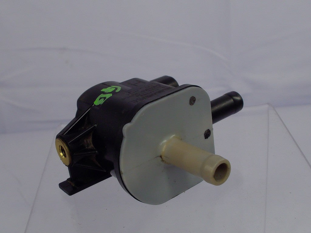 2014-2018 Subaru Forester Purge Valve Solenoid 2.5L 16131AA060 OEM