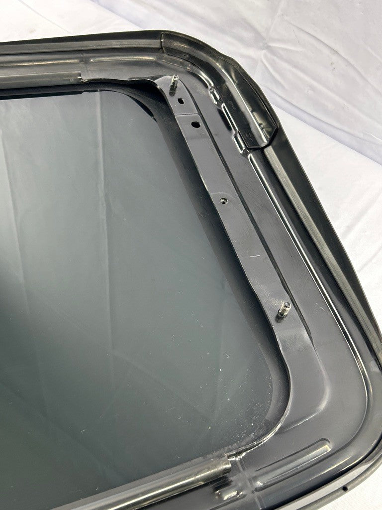 2002-2005 Honda Civic 4 Door Sedan Roof Sunroof Window Glass 70200-S5D-A22 OEM
