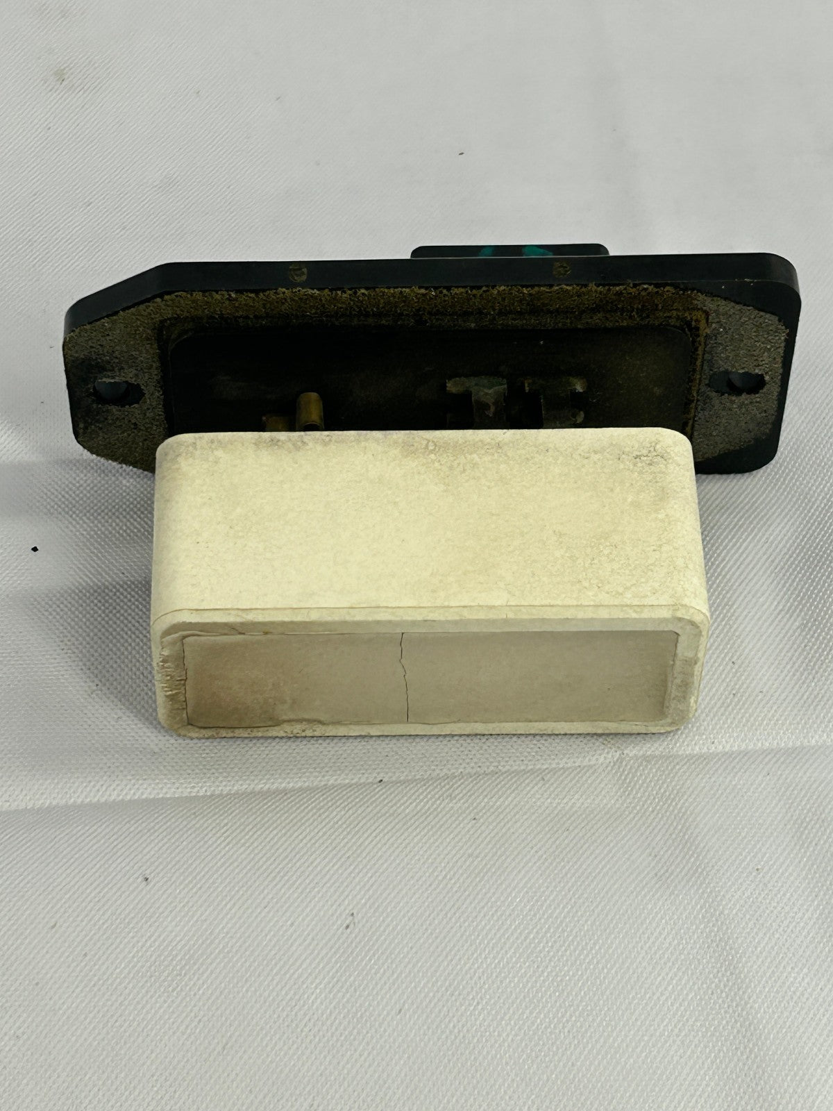 2000-2006 Toyota Tundra HVAC Blower Motor Resistor 87138-0C010 OEM