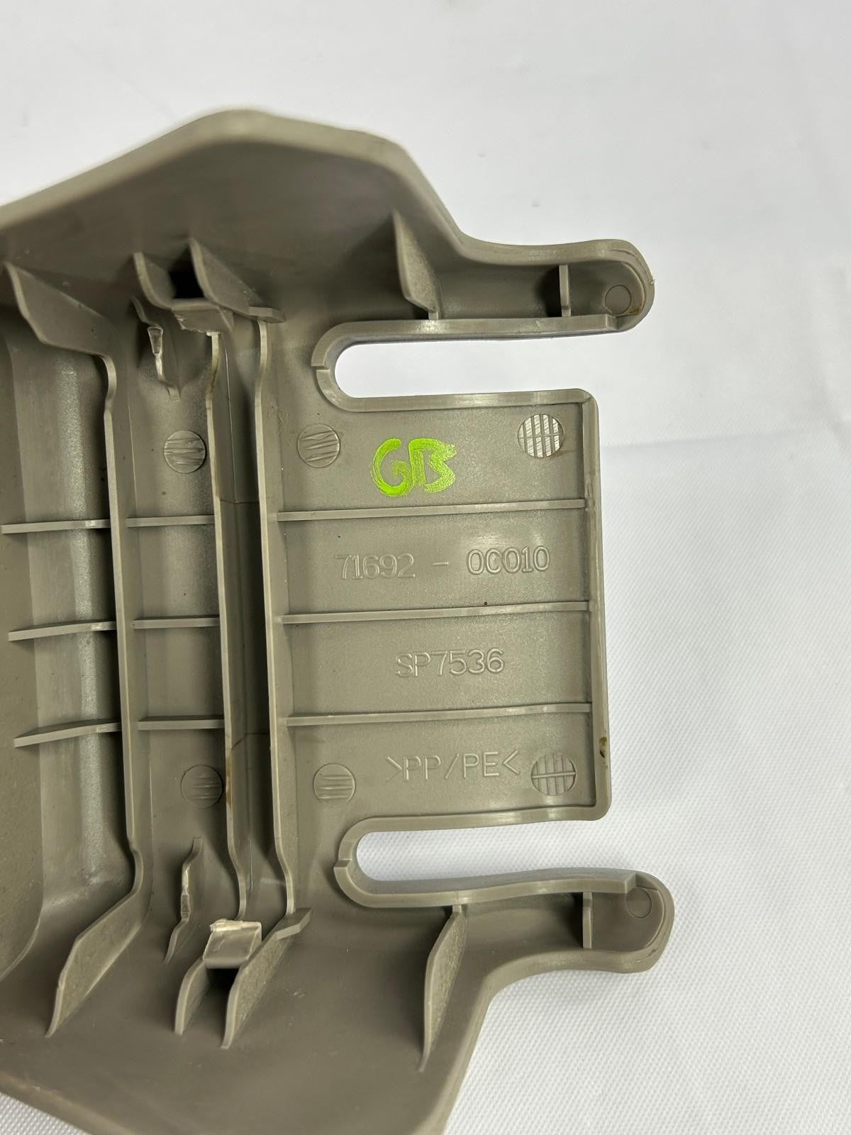 2003-2005 Toyota Tundra Double Cab Rear Seat Floor Hinge Cover 71692-0C010 OEM