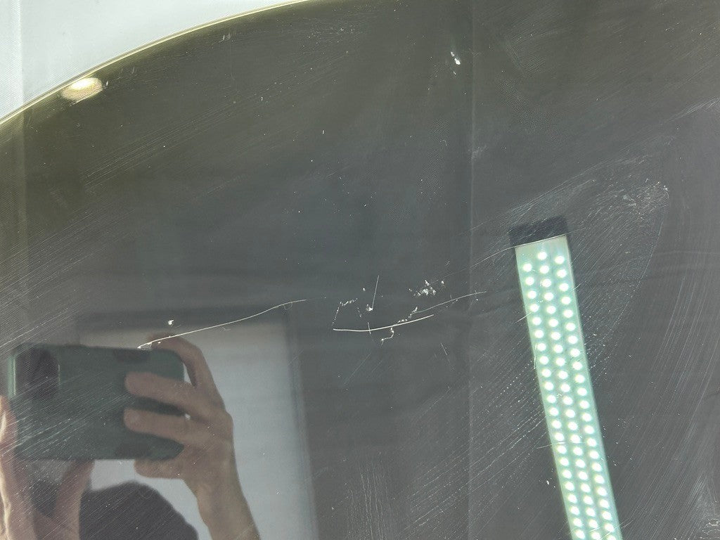 1998-2000 Lexus LX470 Right Front Door Window Glass OEM 68101-60241
