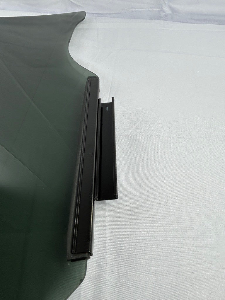 2015-2019 Subaru Outback Rear Left Side Door Window Glass OEM