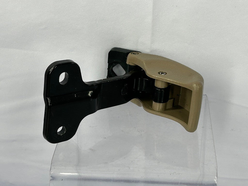 2000-2006 Toyota Tundra Pickup Truck Right Quarter Window Buckle Latch Lock