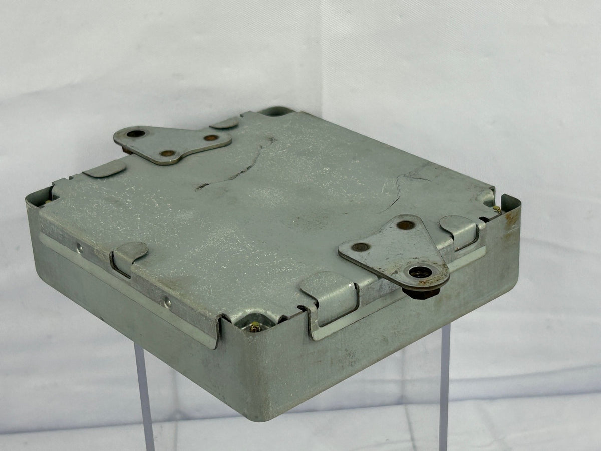 1998-2002 Lexus LX470 Power Seat Control Module OEM 8971060010