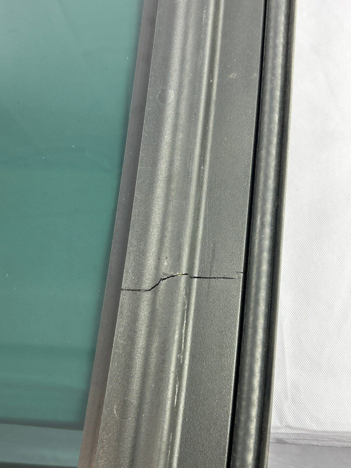 1996-2002 Toyota 4Runner Sunroof Glass Factory OEM 6320135040