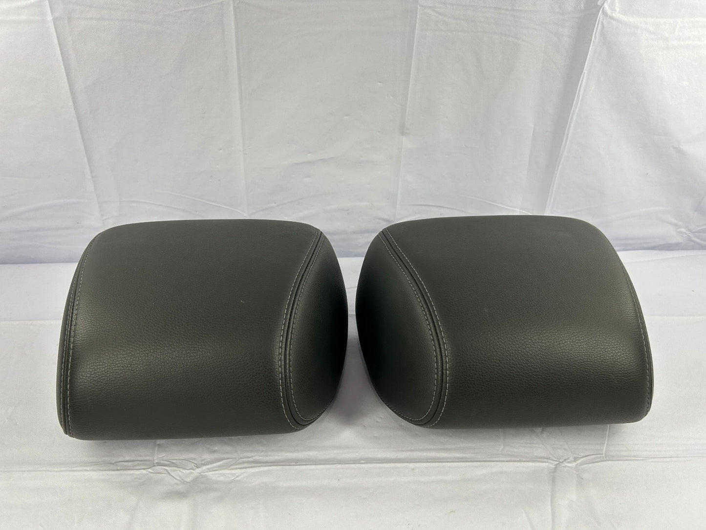 2008-2011 Subaru Tribeca Front Seat Head Rest Headrests Set Leather Black OEM