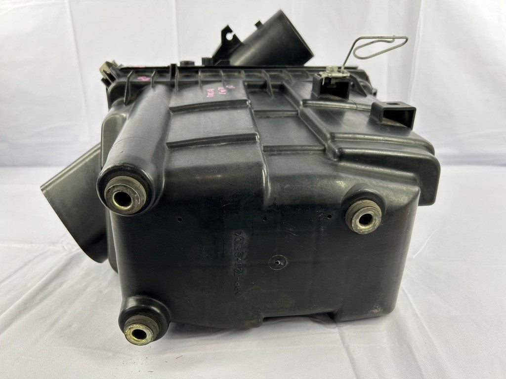 1999-2003 Lexus RX300 Air Intake Filter Cleaner Box Chamber Assembly OEM