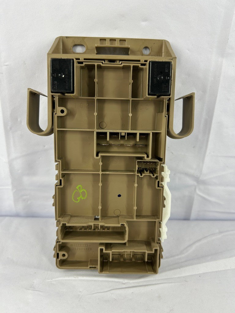 2010-2014 Subaru Legacy Fuse Box Relay Panel 82201AJ00A OEM