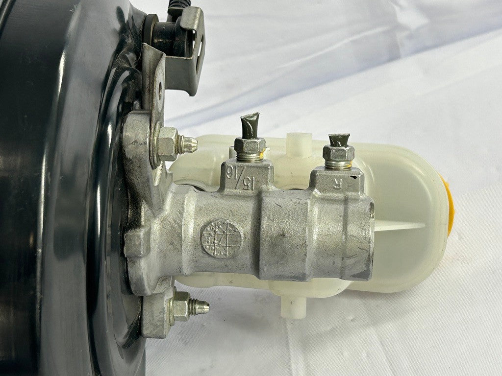 2015-2017 Subaru Outback Brake Booster and Master Cylinder OEM