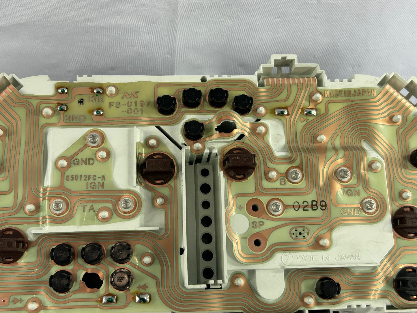 1999-2000 Subaru Forester AT Instrument Cluster Speedometer 85014FC110 129K OEM