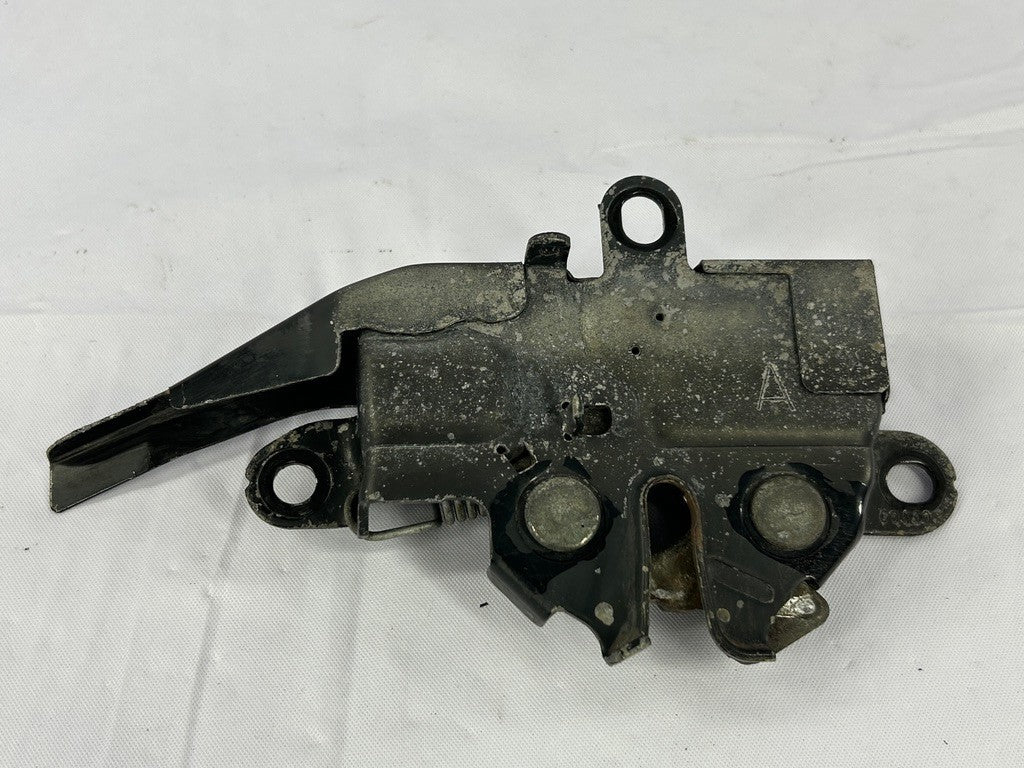2000-2006 Toyota Tundra Front Hood Latch OEM