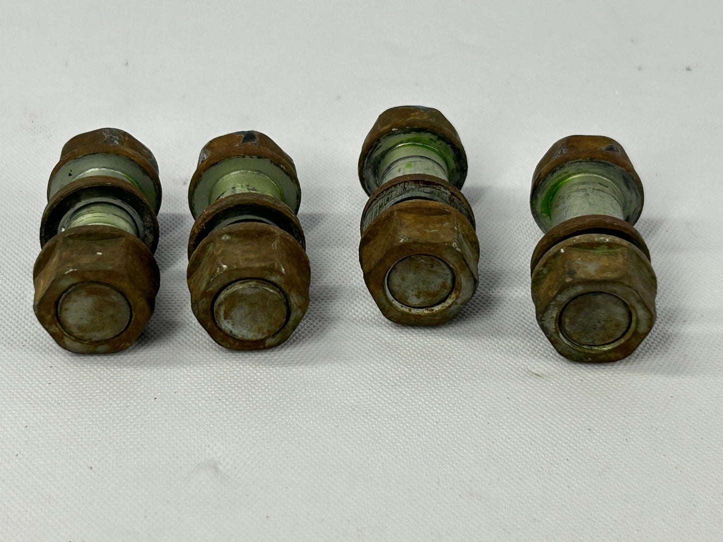 2000-2006 Toyota Tundra Rear Drive Shaft Bolts & Nuts 4 90080-10294 OEM