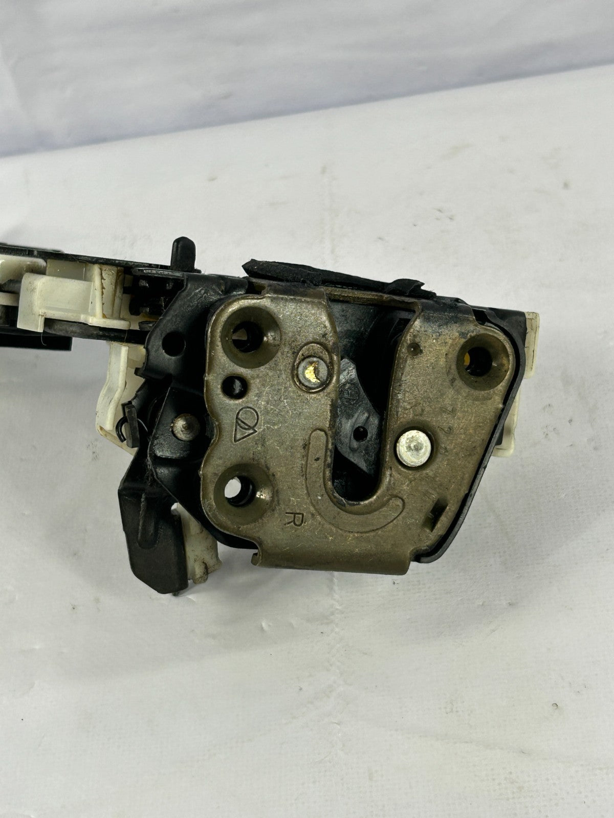 1996-1999 Subaru Legacy Outback Rear Right Door Lock Actuator OEM 62316AC140
