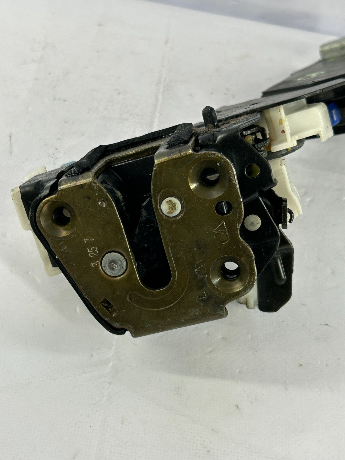 1995-1999 Subaru Outback Legacy Rear Left Side Door Lock Actuator OEM 63318AC010