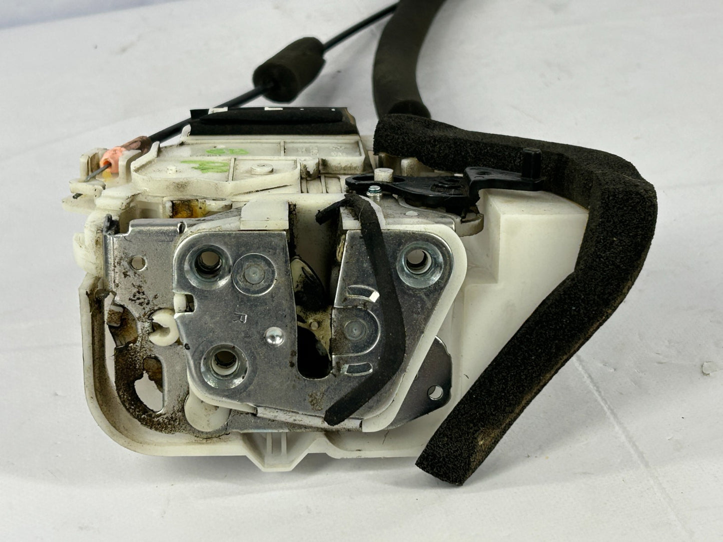 2010-2014 Subaru Legacy Rear Right Door Lock Latch Actuator OEM 61035AJ00A