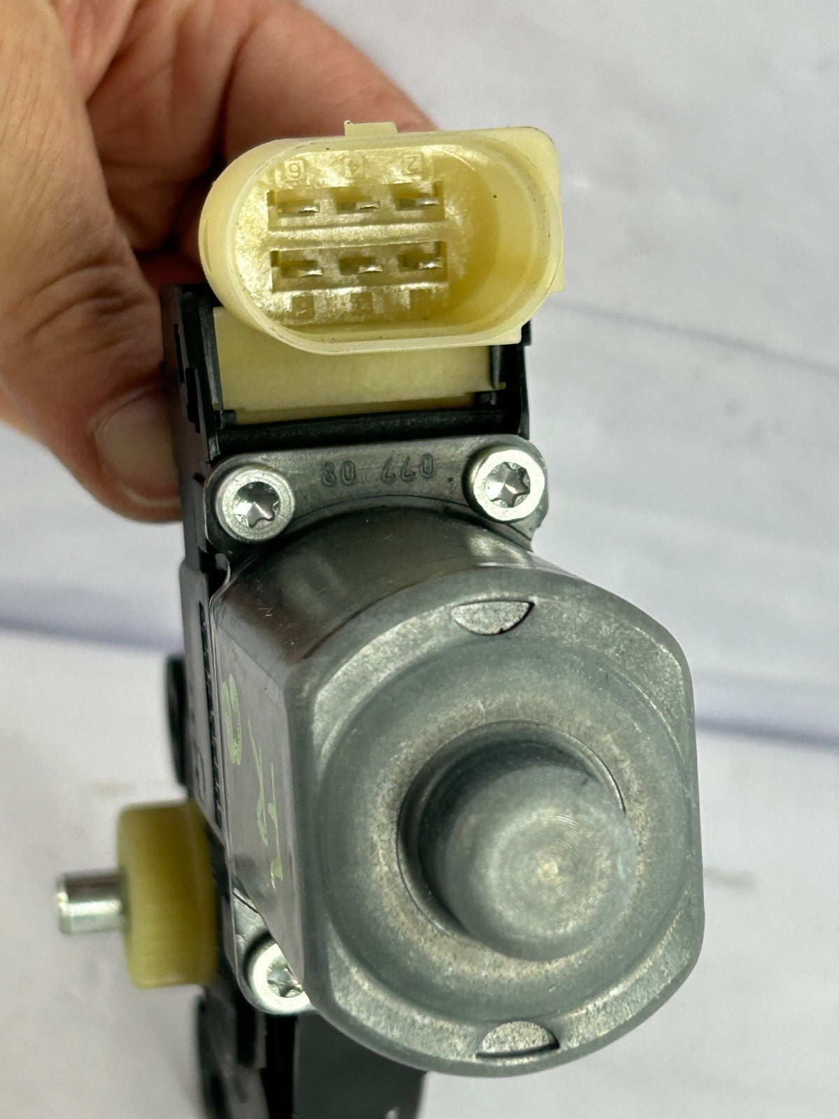 08-14 Mini Cooper Clubman Front Right Window Regulator Motor OEM 67622757044