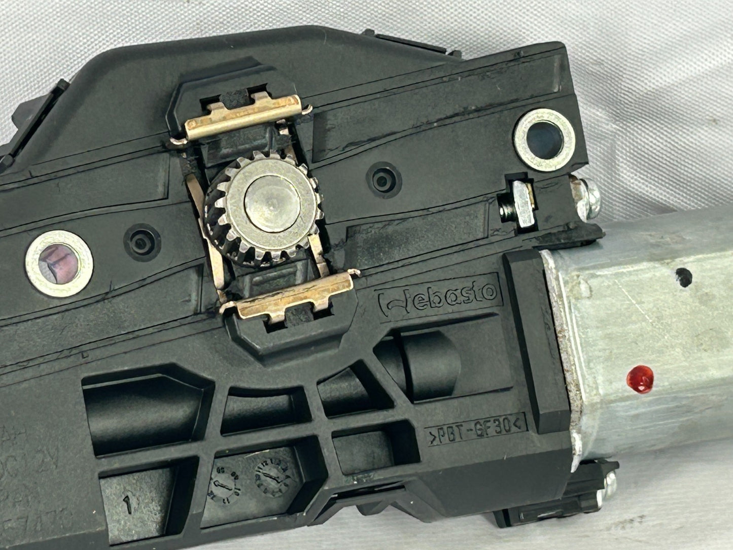 2014-2021 Mazda 6 Sunroof Moonroof Power Motor Actuator Unit OEM GKL4-69-870A