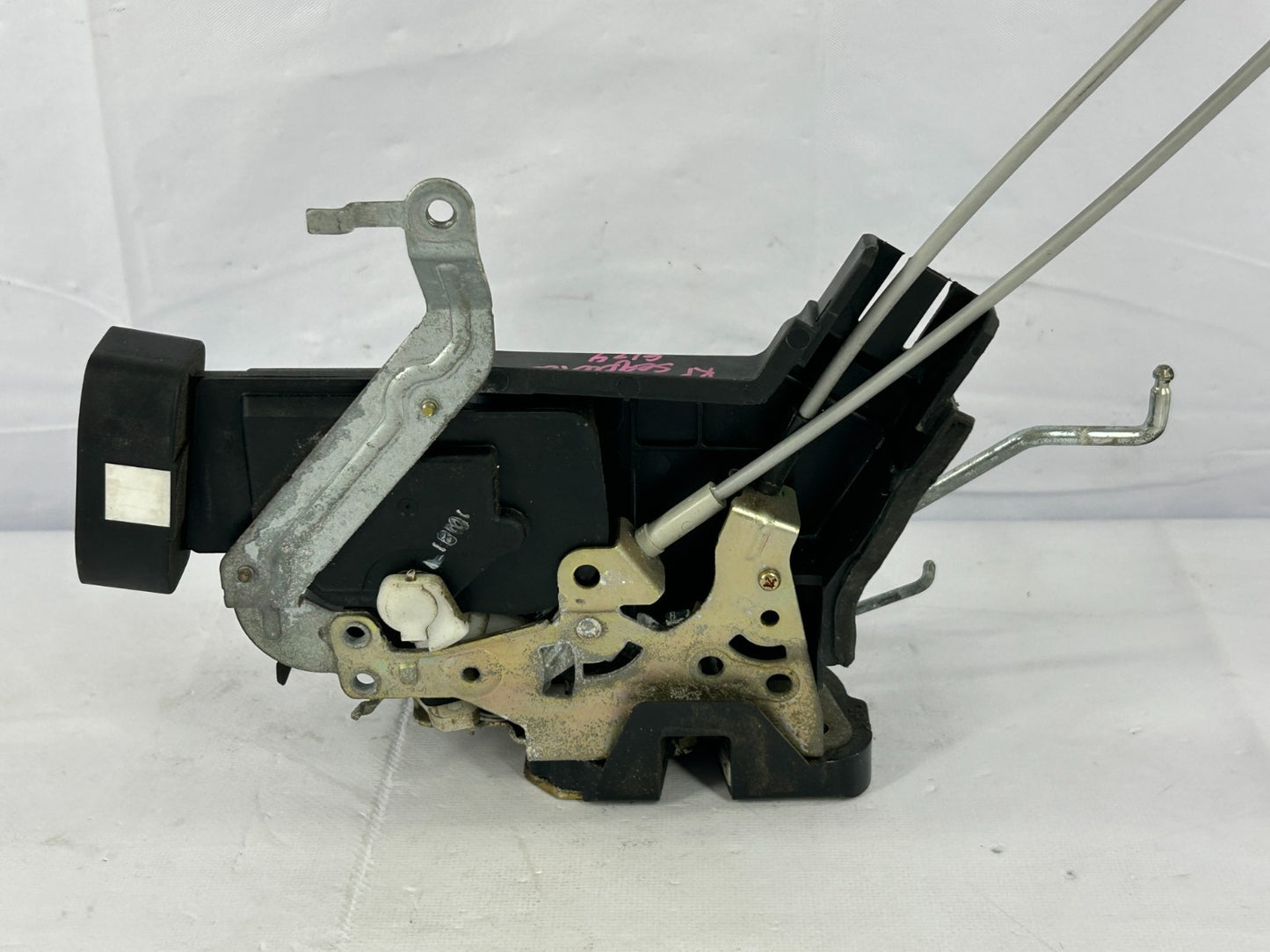 2001-2007 Toyota Sequoia Front Right Door Lock Latch Actuator OEM 69030-0C021