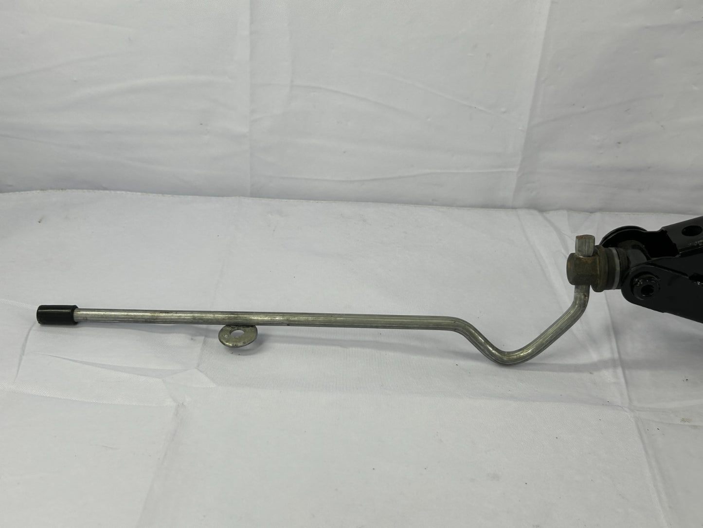 2005-2011 Volvo V50 Emergency Spare Tire Wheel Jack Lift Tool OEM 31329001