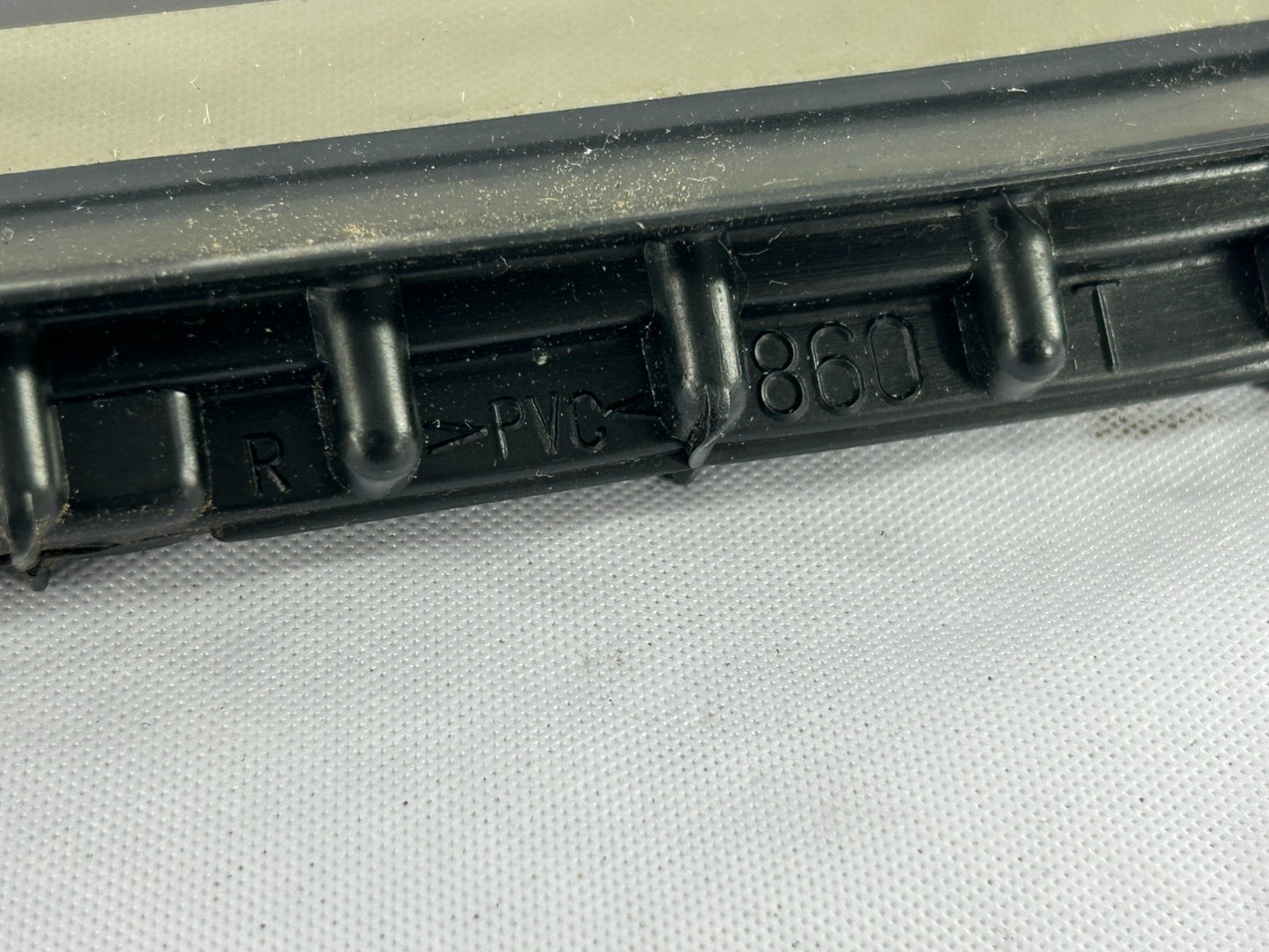 1999-2003 Lexus RX300 Rear Right Door Vent Glass Quarter Window OEM 68188-48010