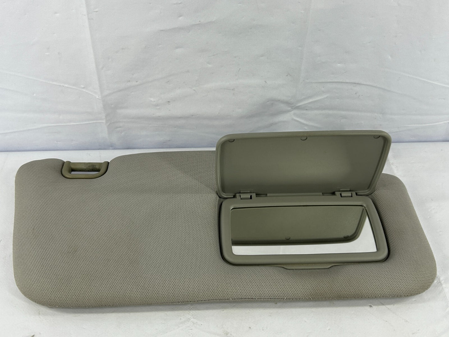 2003-2005 Subaru Forester Right Passenger Side Sun Visor Gray OEM 92011SA202NE