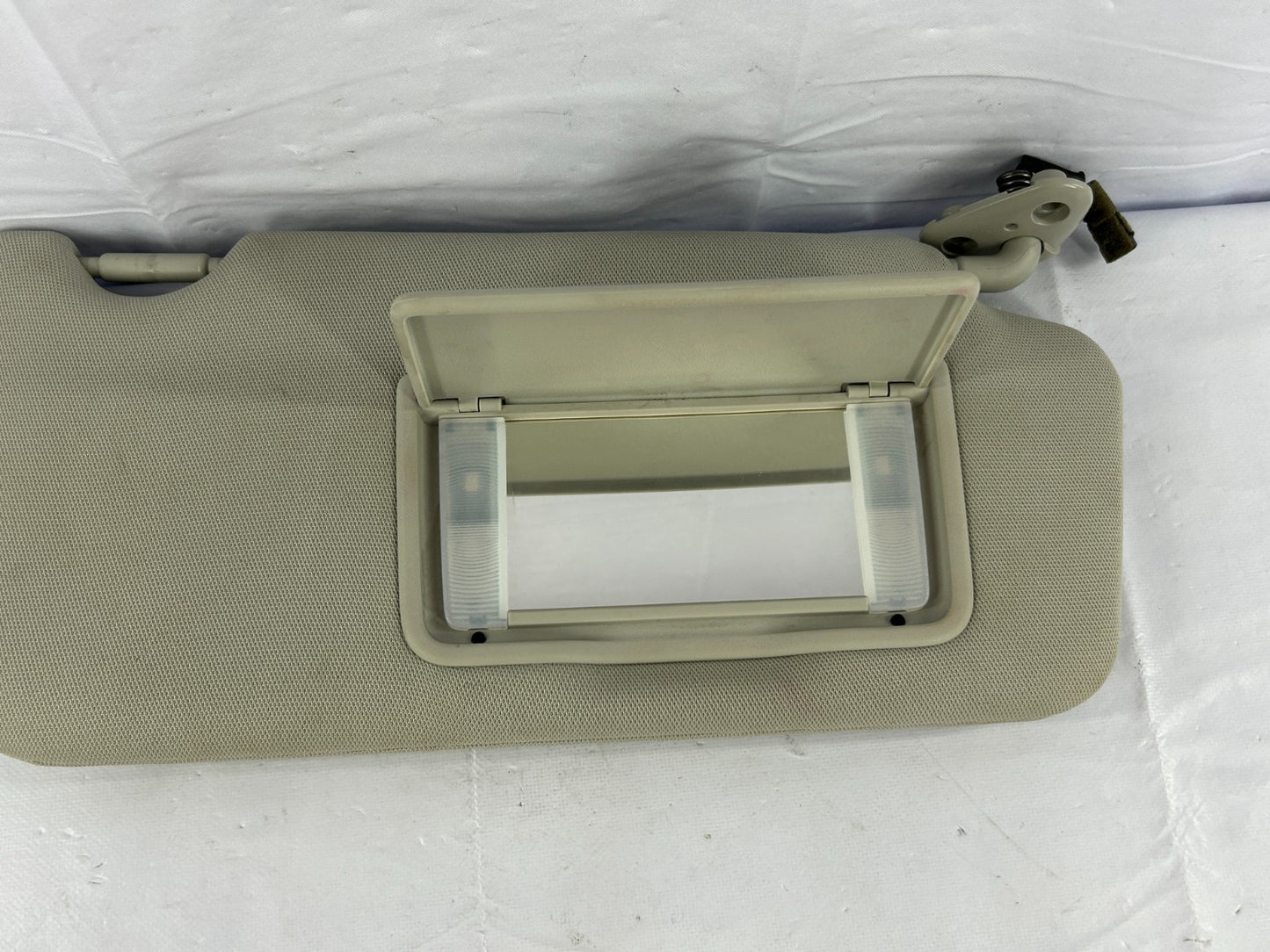 2010-2014 Subaru Outback Right Passenger Side Sun Visor Gray OEM 92011AJ07AME