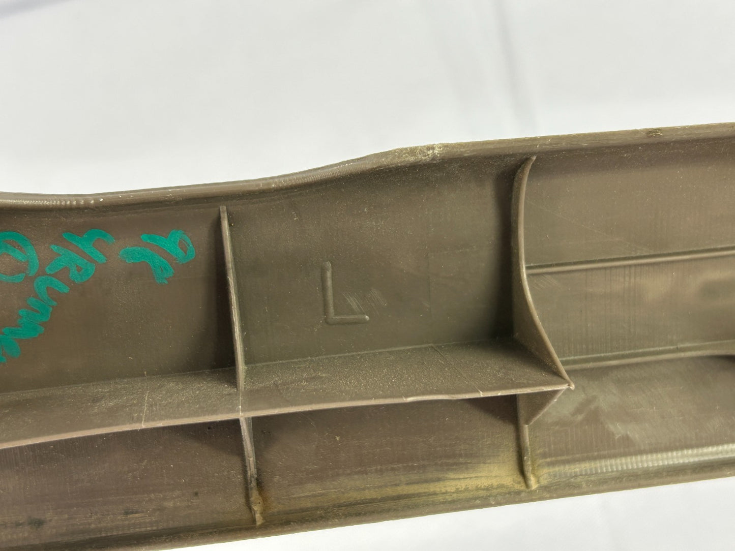 1996-2002 Toyota 4Runner Front Left Driver Door Sill Scuff Plate Trim Brown OEM