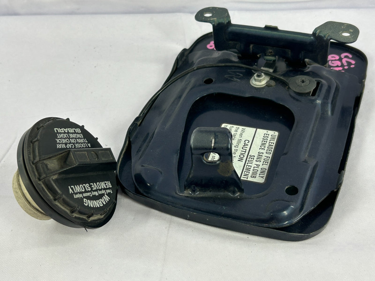 2000-2004 Subaru Outback Gas Fuel Tank Filler Door Lid W/Gas Cap OEM 57601AE020