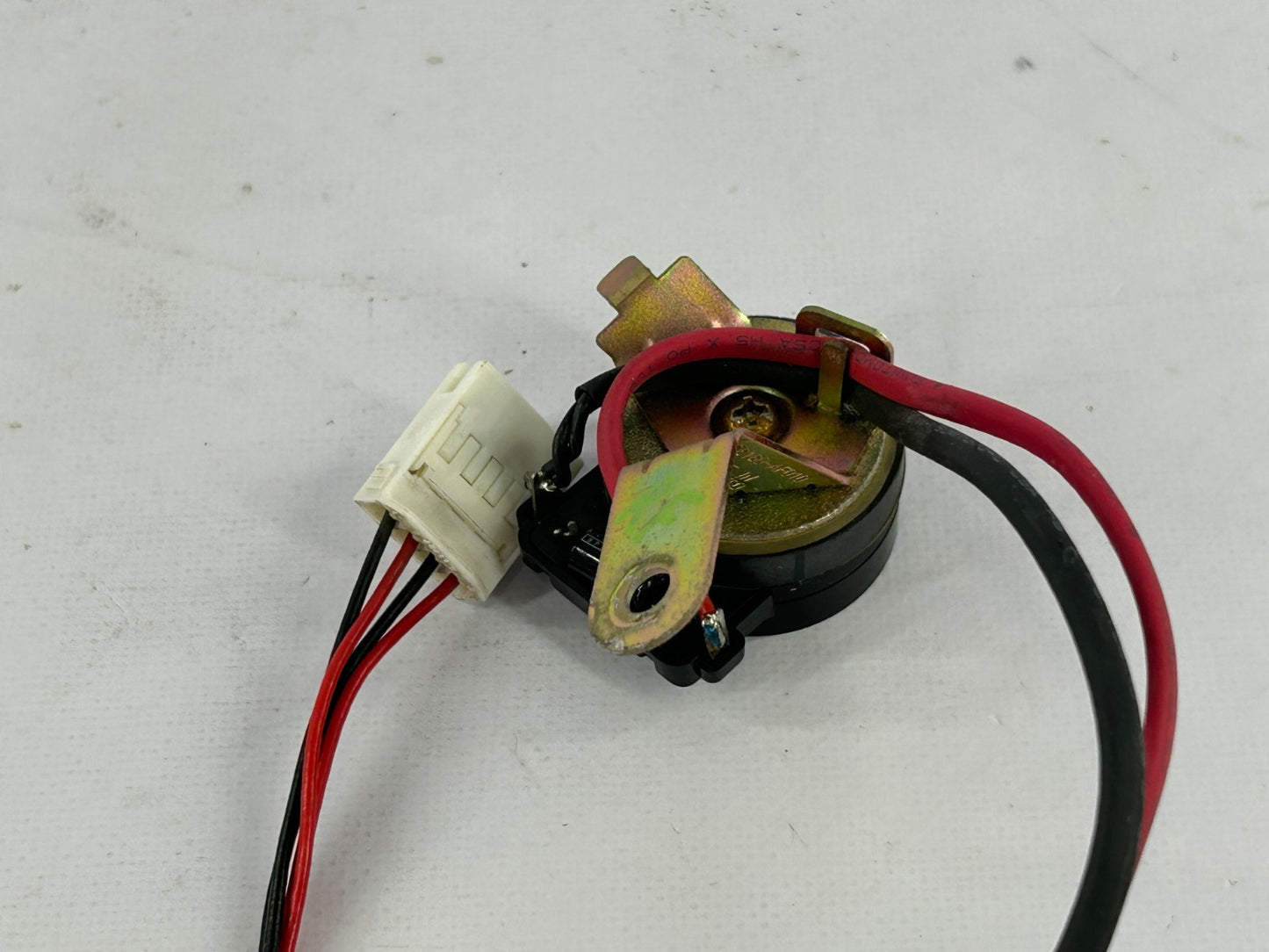 01-07 Toyota Sequoia Front Right Passenger Side Tweeter Speaker OEM 86160-AF040