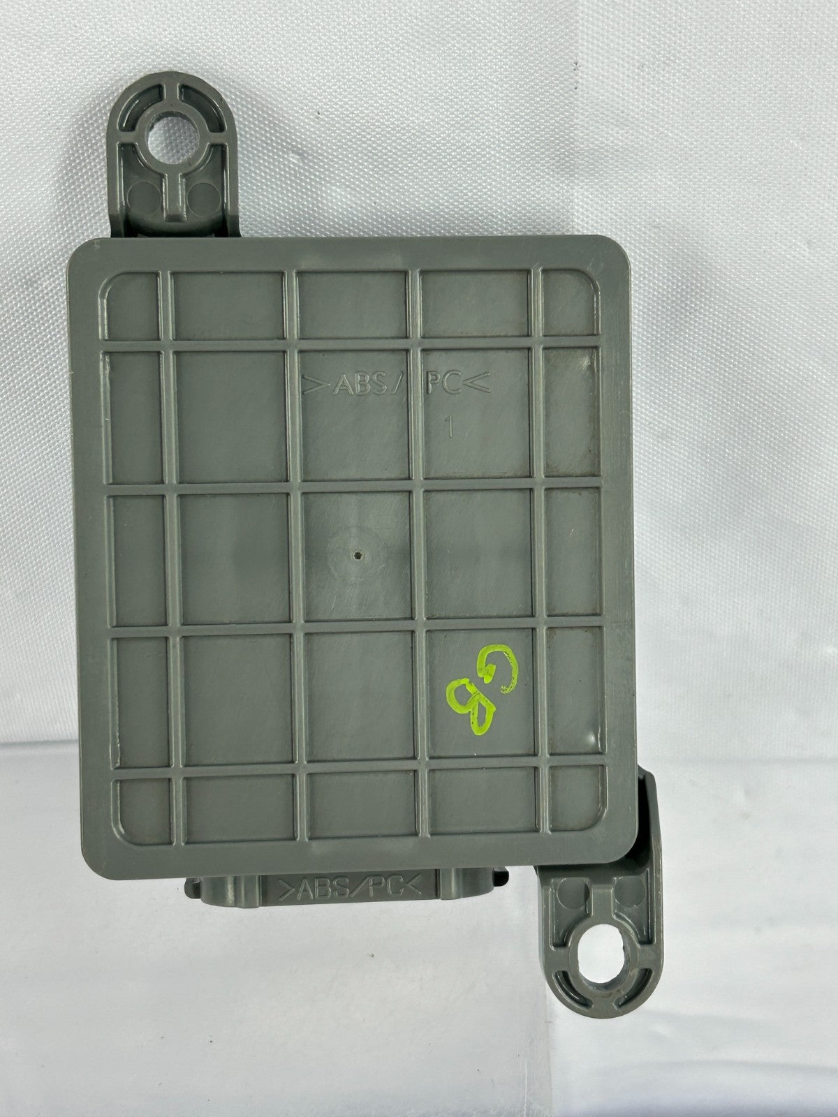 2006-2007 Subaru Impreza Front Right Seat Occupant Sensor Module OEM 98226FE001