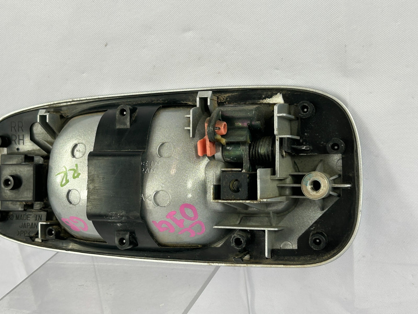 2002-2005 Subaru Impreza Rear Right Side Exterior Door Handle OEM 61022FE020TG