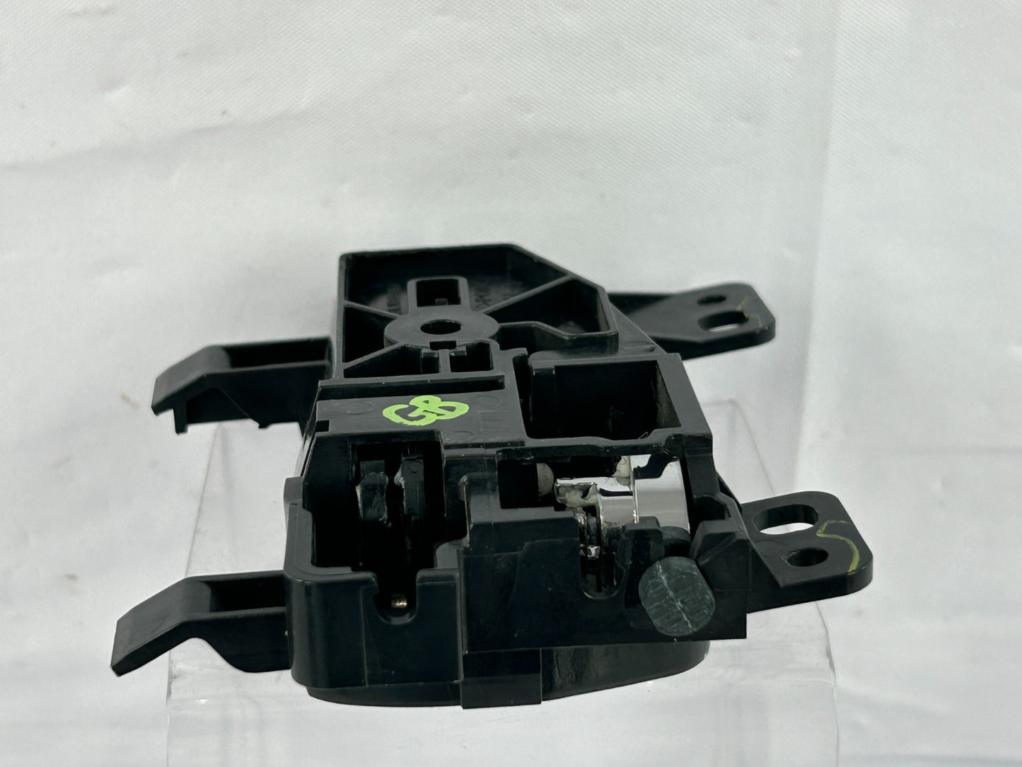 2010-2014 Subaru Legacy Front Right Side Interior Door Handle OEM 61051AJ00AVH