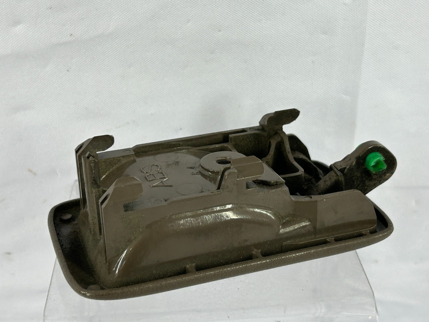 96-99 Toyota 4Runner Rear Right Interior Door Handle Brown OEM 69205-10070-E0