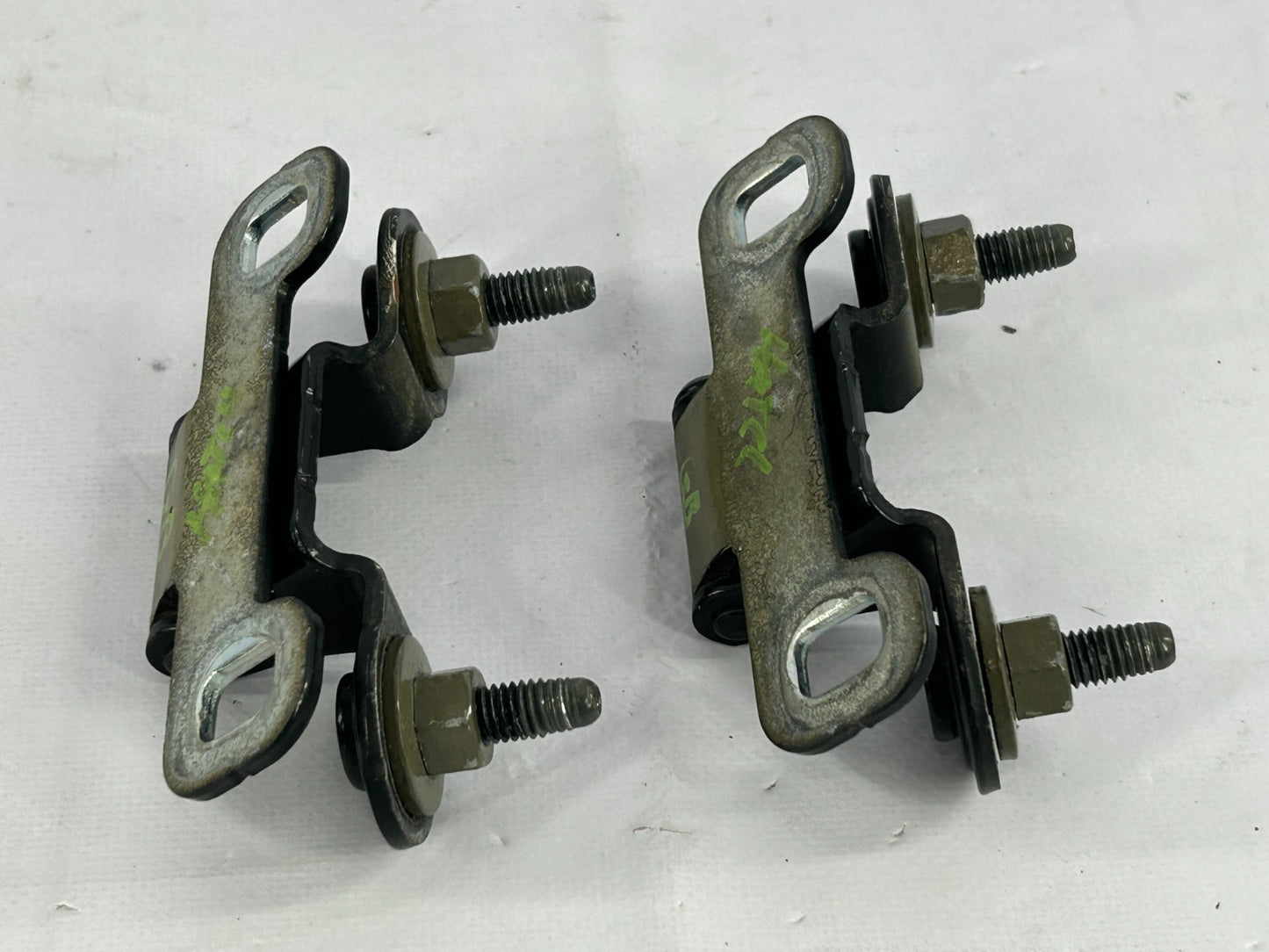 2007-2017 Jeep Patriot Liftgate Tailgate Hatch Door Hinges OEM 5116483AD
