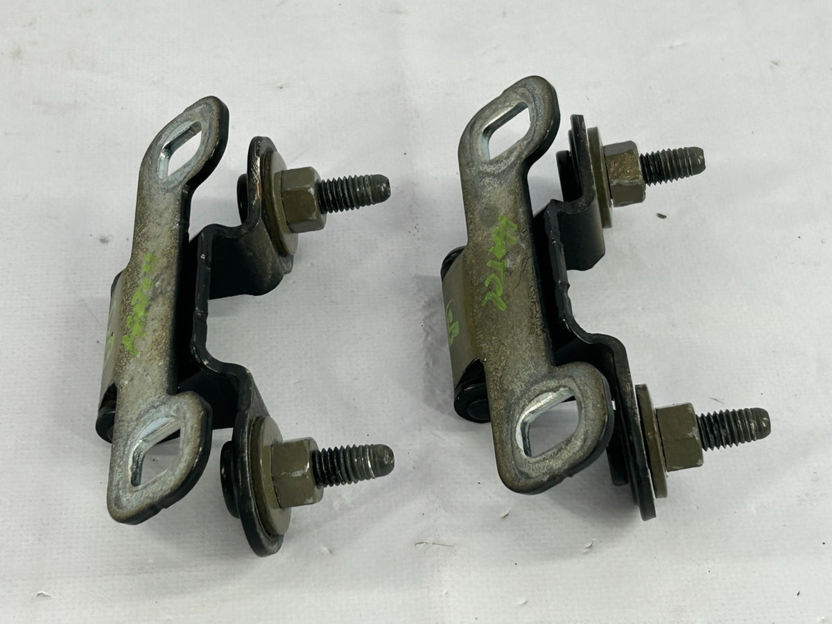 2007-2017 Jeep Patriot Liftgate Tailgate Hatch Door Hinges OEM 5116483AD