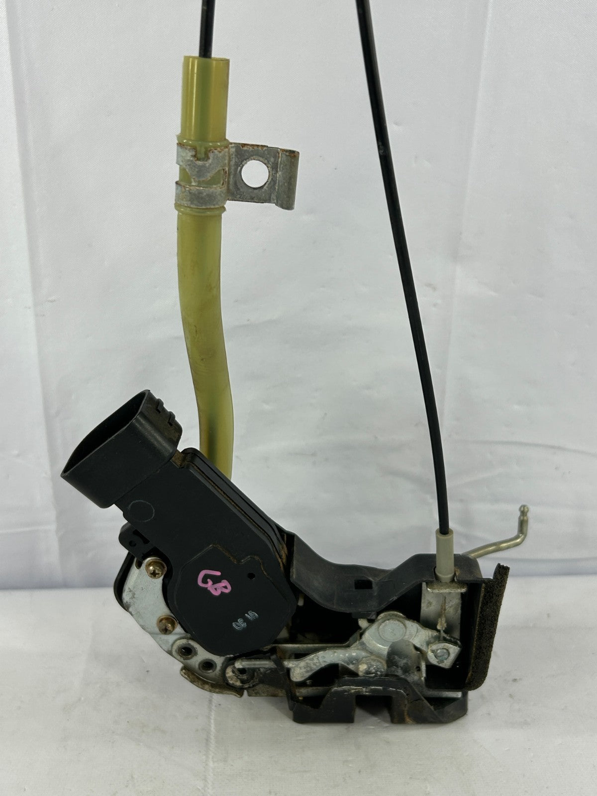 1998-00 Toyota Land Cruiser Rear Right Door Lock Latch Actuator OEM 69050-60060