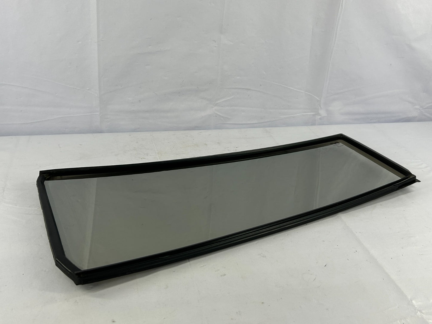1998-2004 Toyota Land Cruiser Rear Left Door Quarter Glass Panel OEM 68124-60181