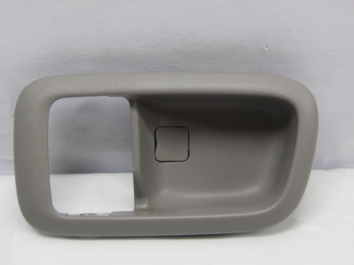 2001-2003 Toyota Prius Sedan Interior Door Handle Rear Left Trim OEM