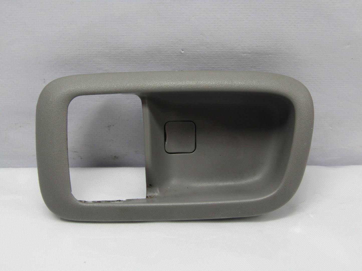 2001-2003 Toyota Prius Sedan Interior Door Handle Front Left Trim OEM